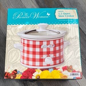 The Pioneer Woman Red Gingham mini  Slow Cooker